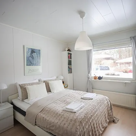 Villa Raikka - 3bdr - Sauna - Wi-fi - Private Parking Rovaniemi